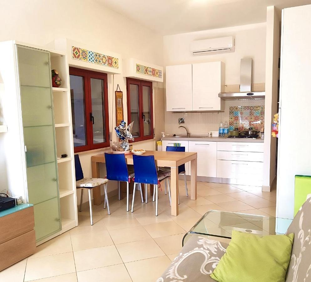 Regina Beach Holiday Apartments Тиррения Экстерьер фото