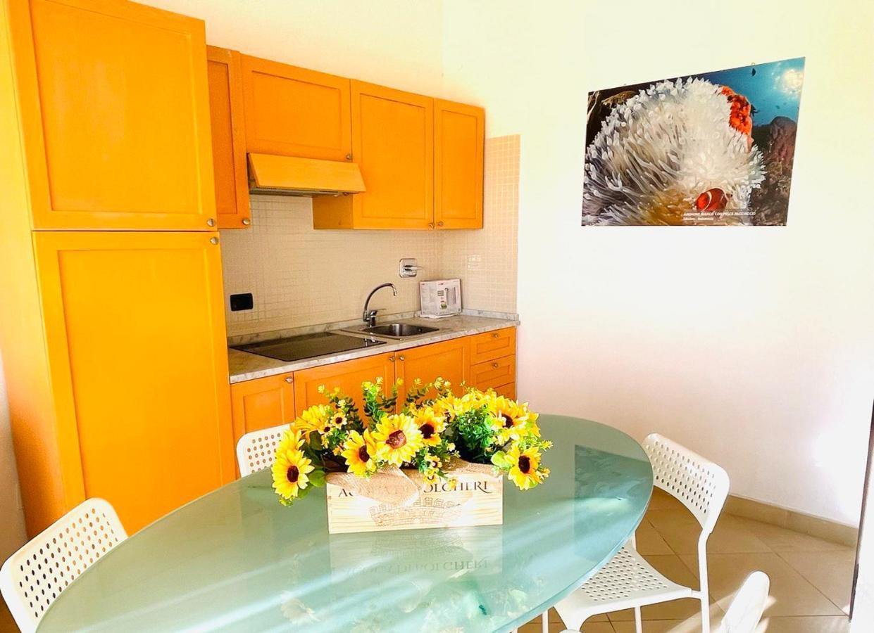 Regina Beach Holiday Apartments Тиррения Экстерьер фото