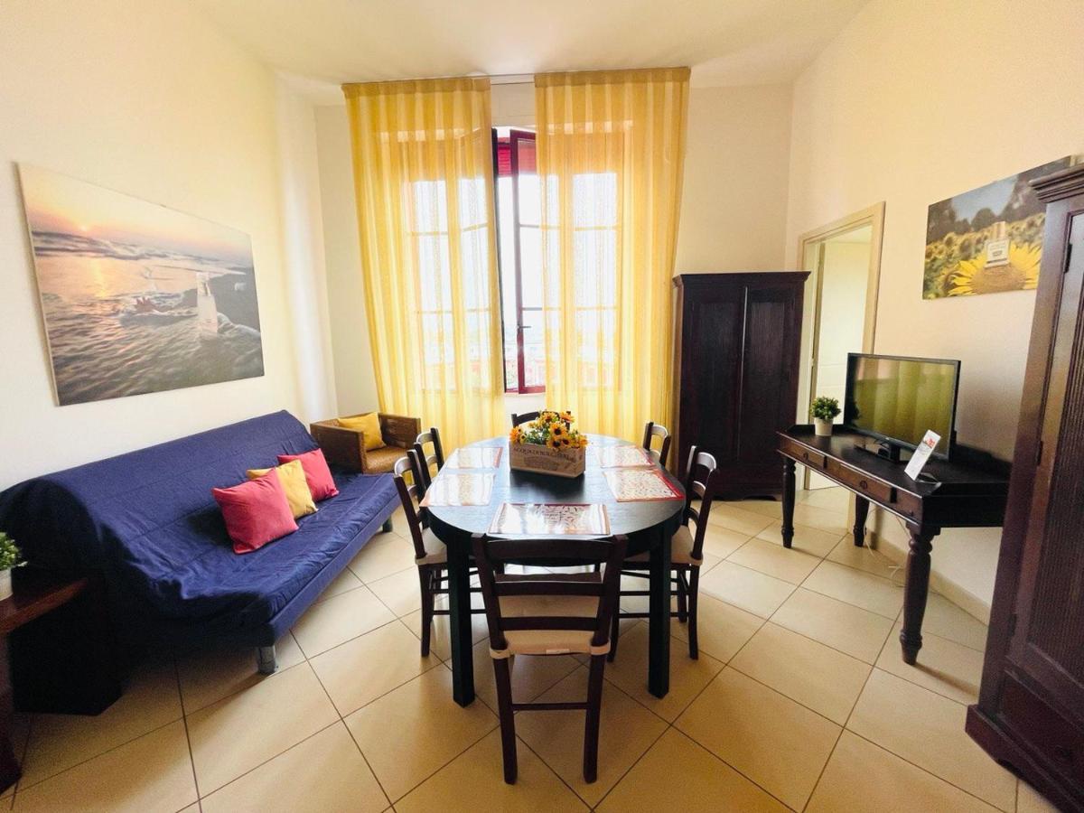 Regina Beach Holiday Apartments Тиррения Экстерьер фото