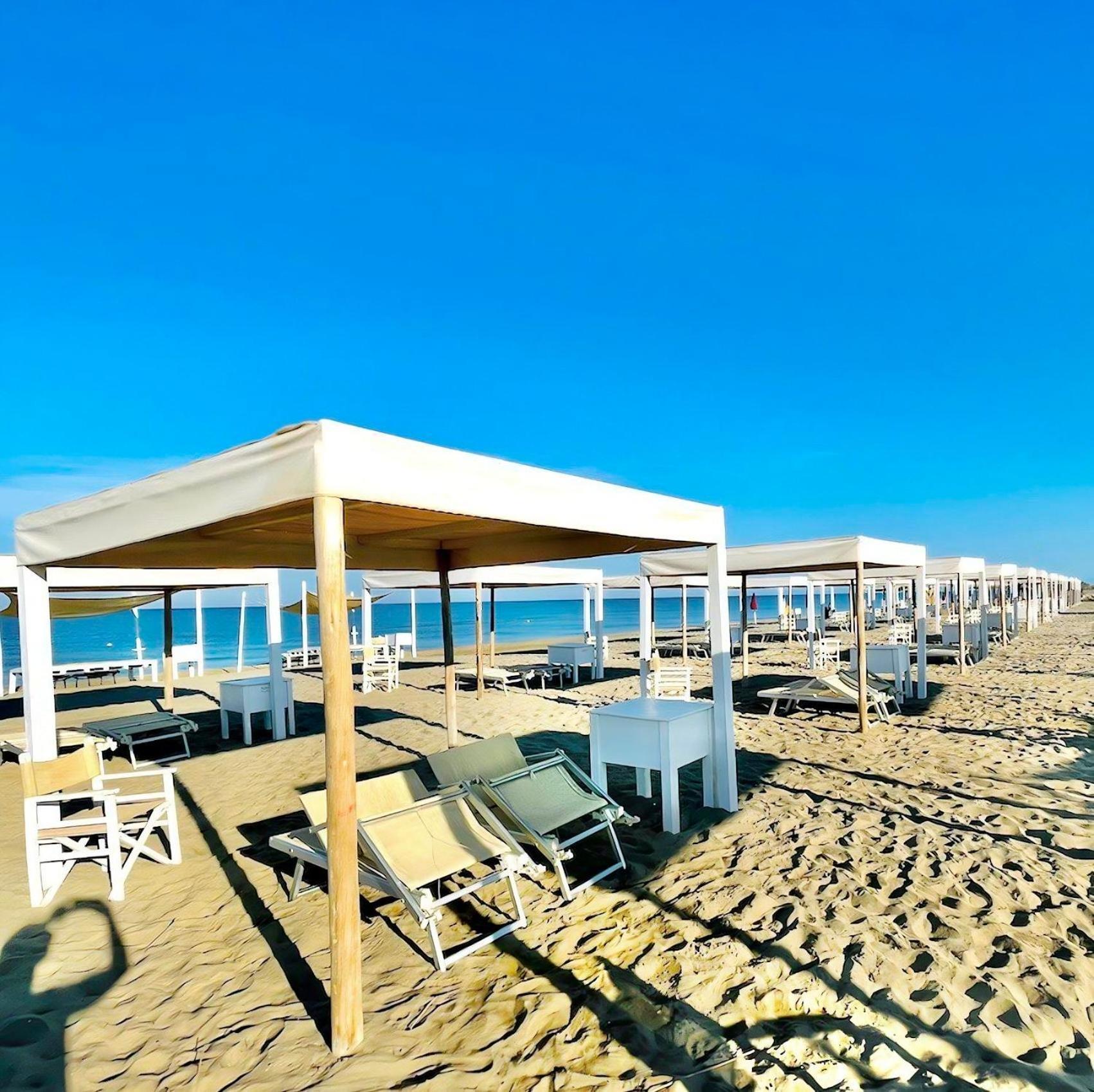 Regina Beach Holiday Apartments Тиррения Экстерьер фото